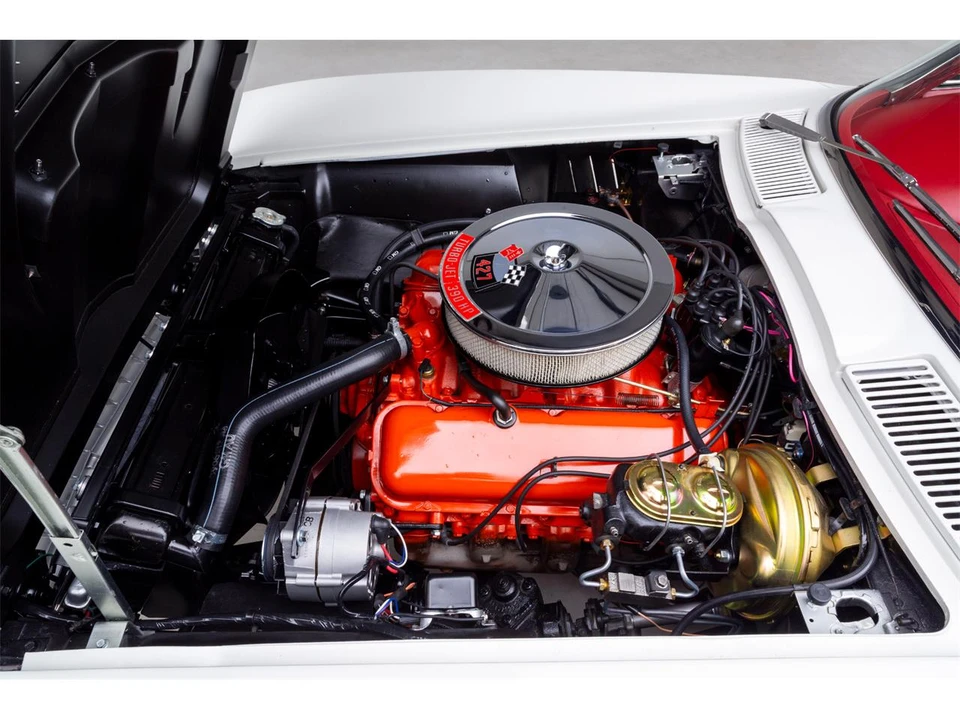 1967 Chevrolet Corvette C2 - Image 21 of 31