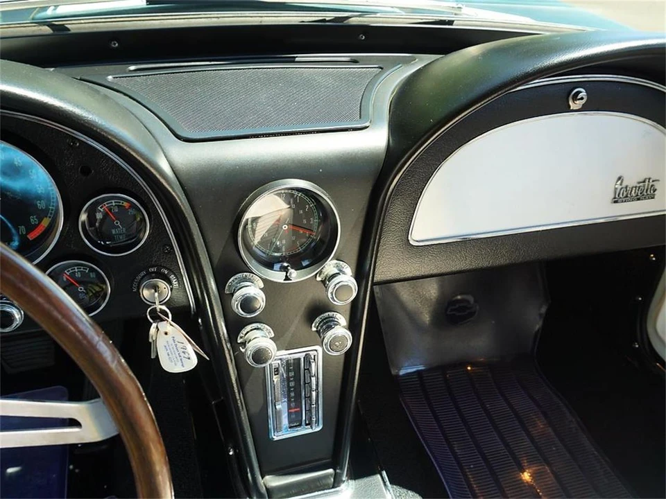 1967 Chevrolet Corvette C2 - Image 22 of 31