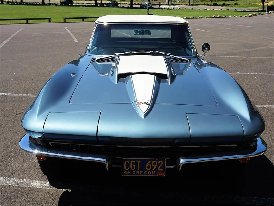 1967 Chevrolet Corvette C2 - Image 11 of 31