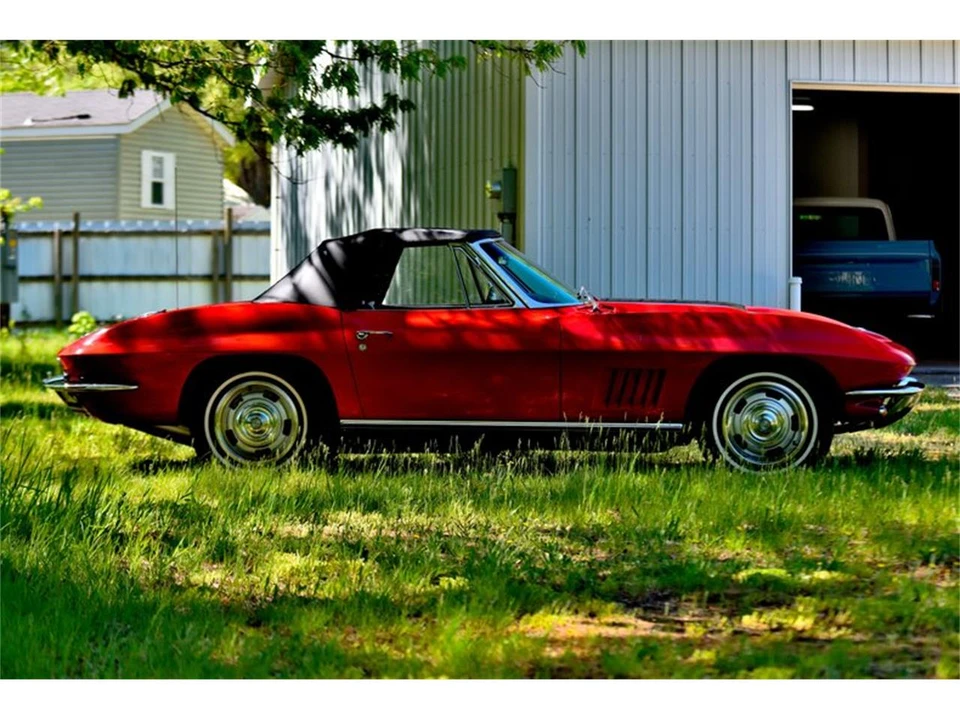 1967 Chevrolet Corvette C2 - Image 8 of 31