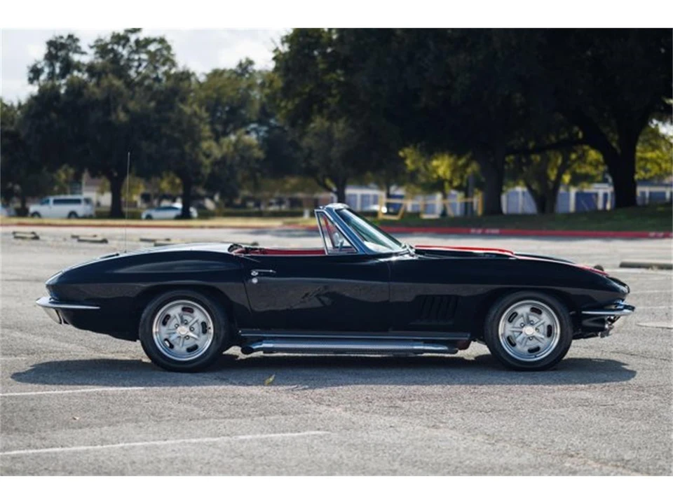 1967 Chevrolet Corvette C2 - Image 24 of 31