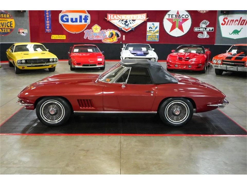 1967 Chevrolet Corvette C2 - Image 19 of 31