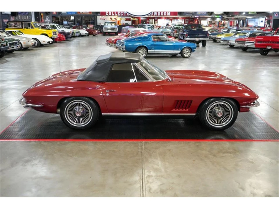 1967 Chevrolet Corvette C2 - Image 23 of 31