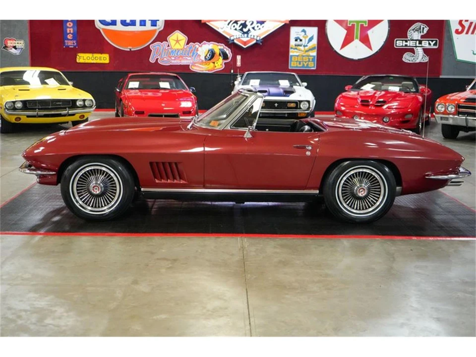 1967 Chevrolet Corvette C2 - Image 3 of 31