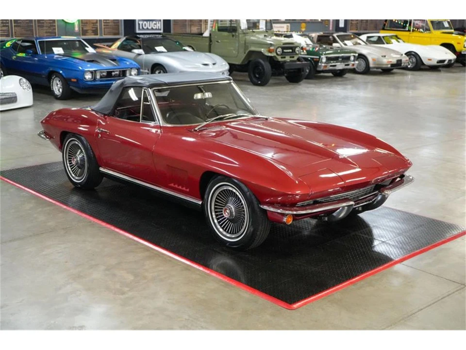 1967 Chevrolet Corvette C2 - Image 24 of 31