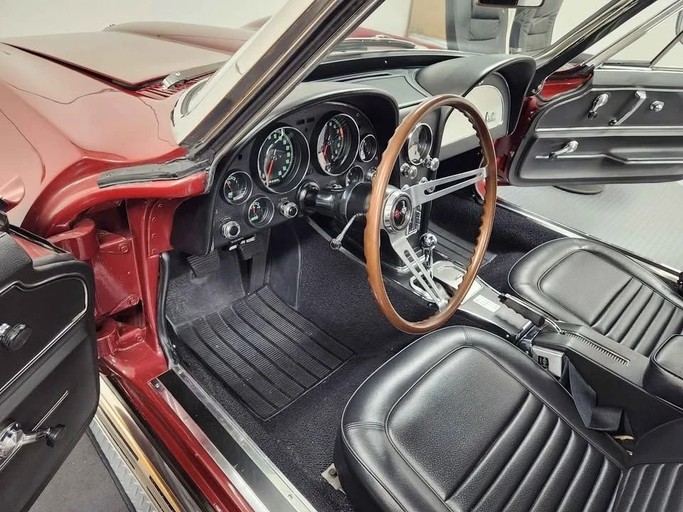 1967 Chevrolet Corvette C2 - Image 13 of 17
