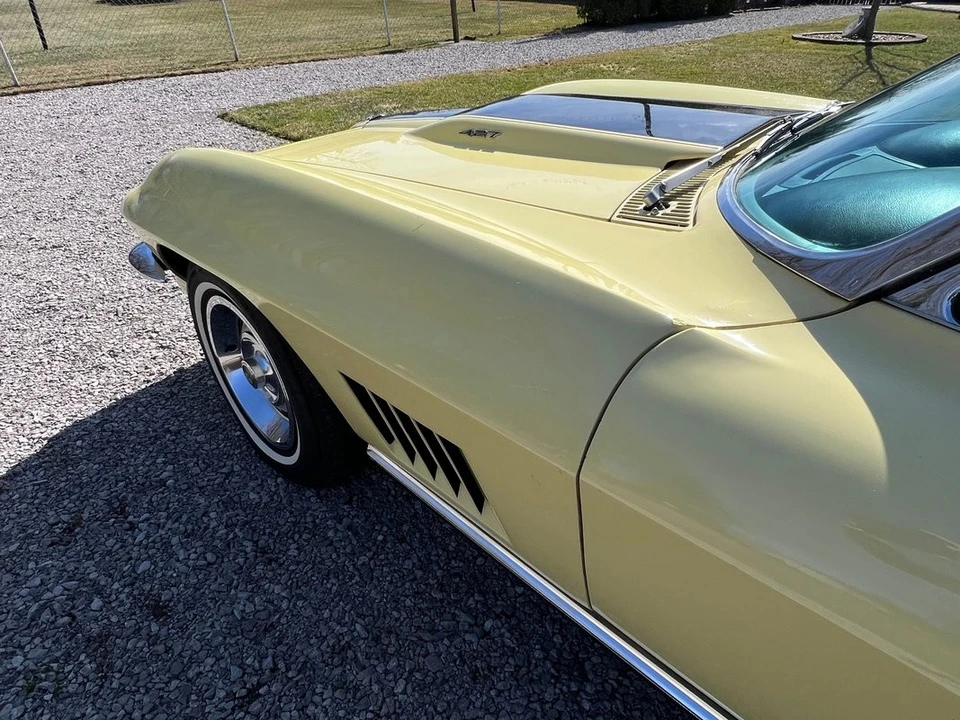 1967 Chevrolet Corvette C2 - Image 26 of 31