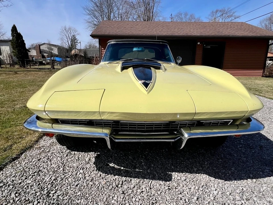 1967 Chevrolet Corvette C2 - Image 2 of 31