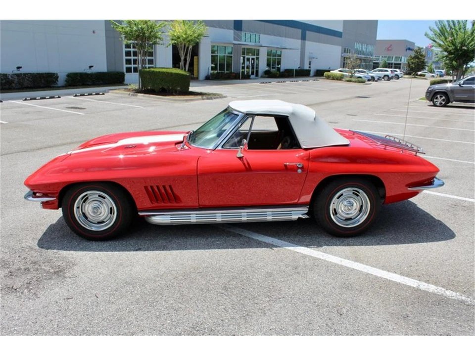 1967 Chevrolet Corvette C2 - Image 20 of 31