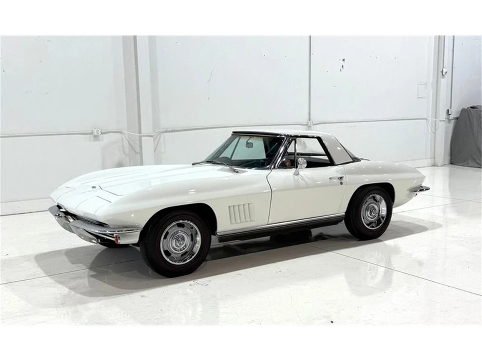 1967 Chevrolet Corvette C2 - Image 2 of 5