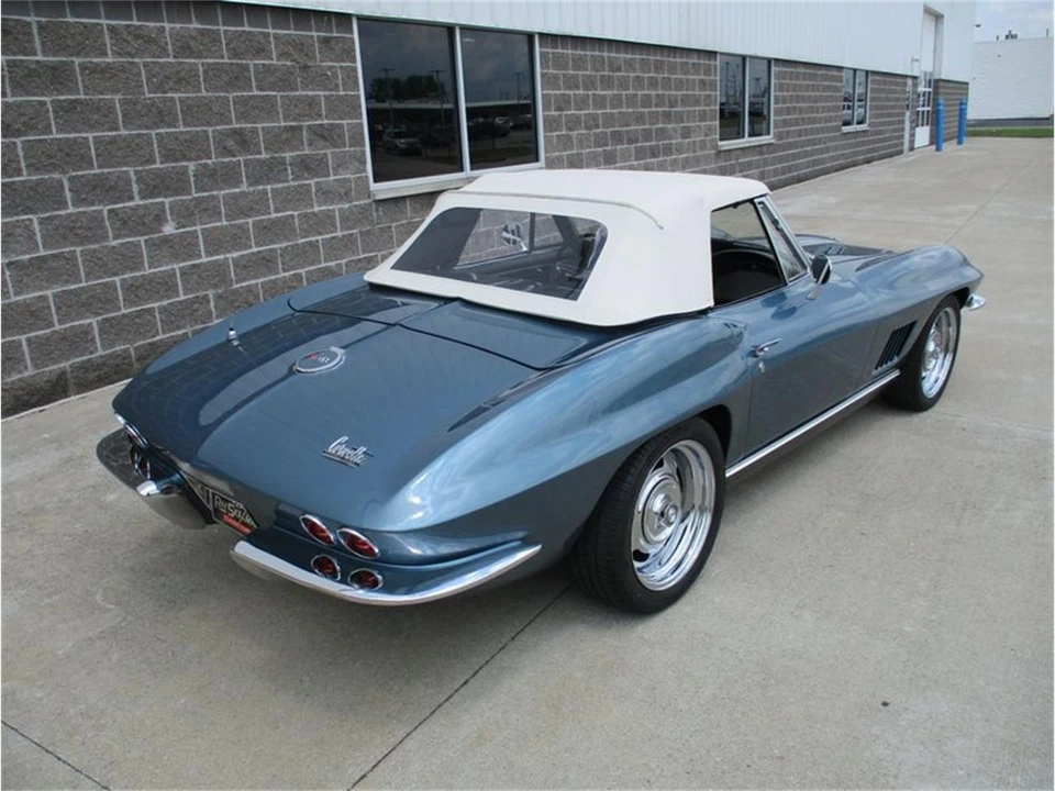 1967 Chevrolet Corvette C2 - Image 26 of 31