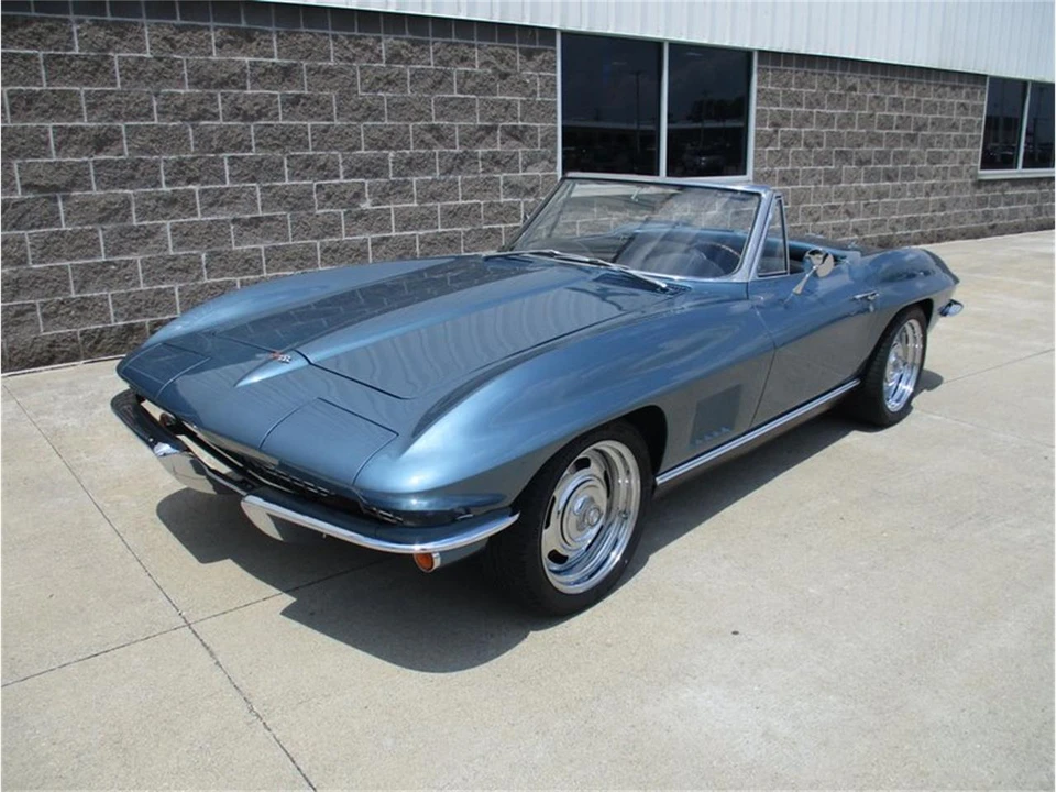 1967 Chevrolet Corvette C2 - Image 18 of 31