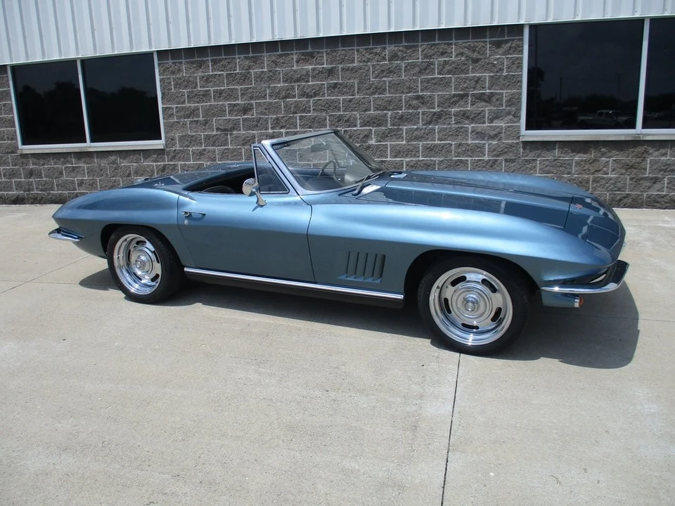 1967 Chevrolet Corvette C2 - Image 5 of 31