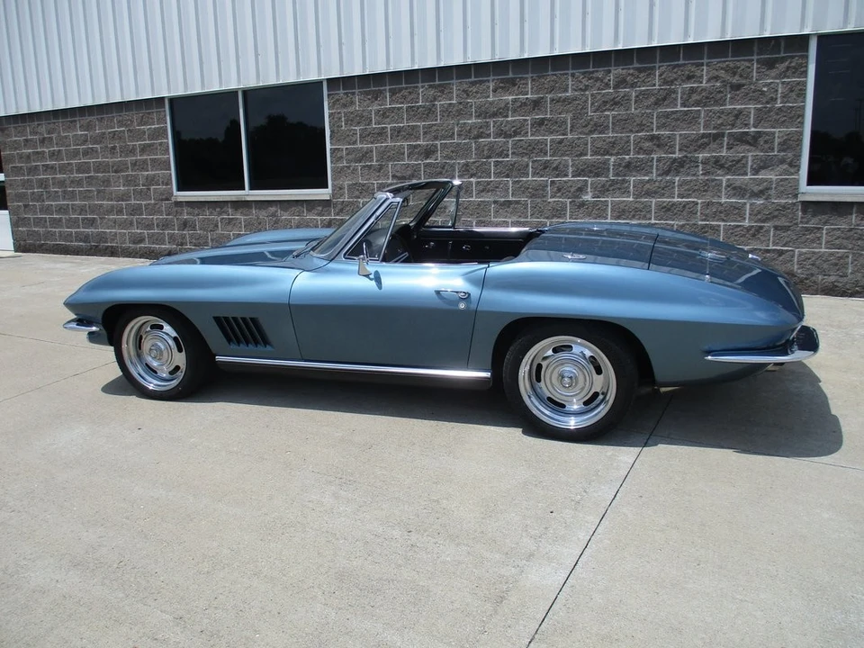 1967 Chevrolet Corvette C2 - Image 23 of 31