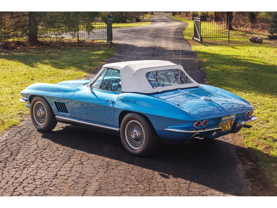 1967 Chevrolet Corvette C2 - Image 10 of 31
