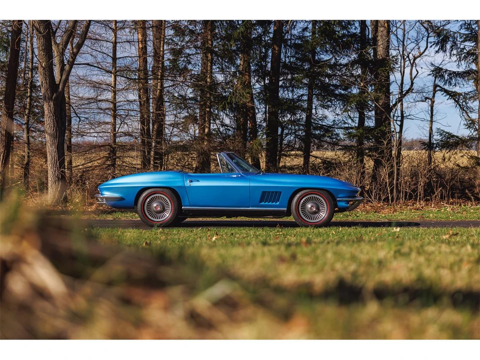 1967 Chevrolet Corvette C2 - Image 19 of 31