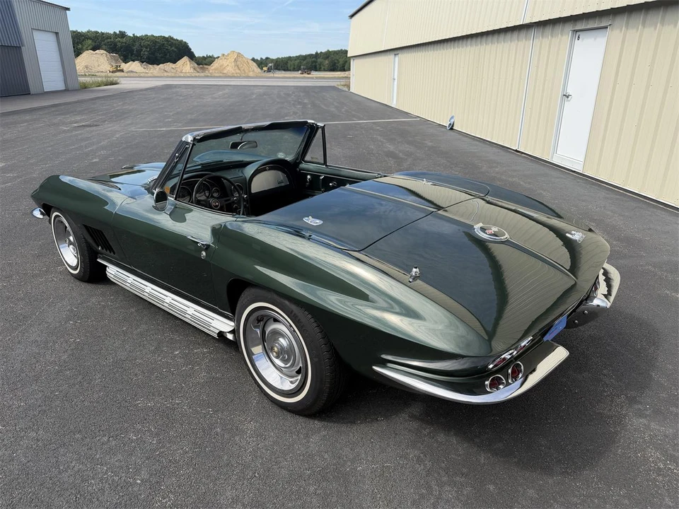 1967 Chevrolet Corvette C2 - Image 6 of 31