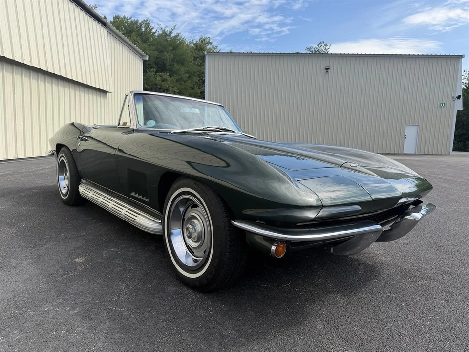 1967 Chevrolet Corvette C2 - Image 11 of 31