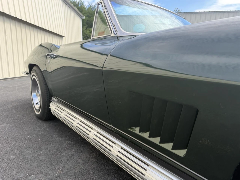 1967 Chevrolet Corvette C2 - Image 28 of 31