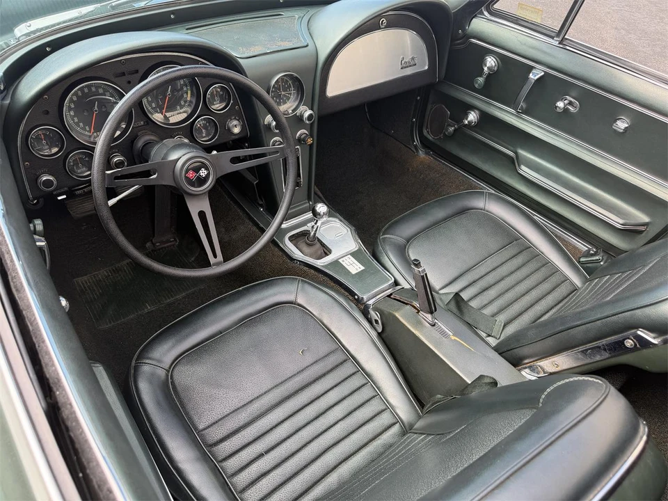 1967 Chevrolet Corvette C2 - Image 30 of 31
