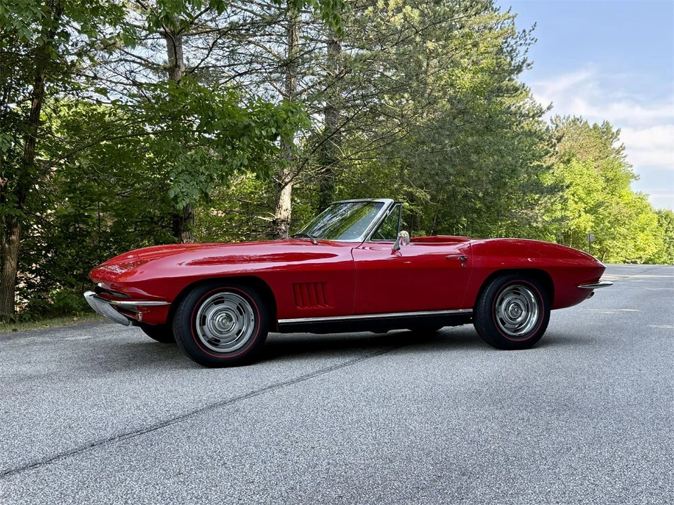 1967 Chevrolet Corvette C2 - Image 4 of 31