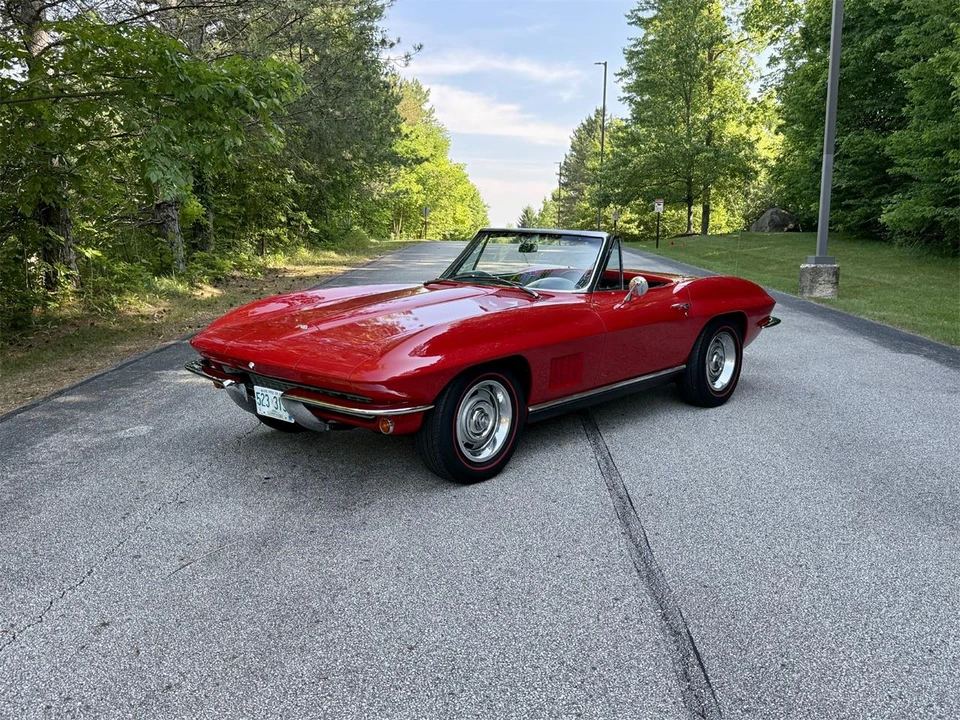 1967 Chevrolet Corvette C2 - Image 2 of 31