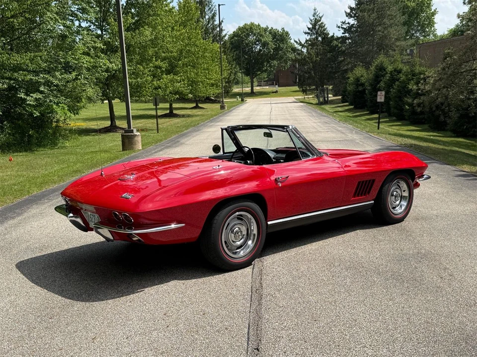 1967 Chevrolet Corvette C2 - Image 29 of 31