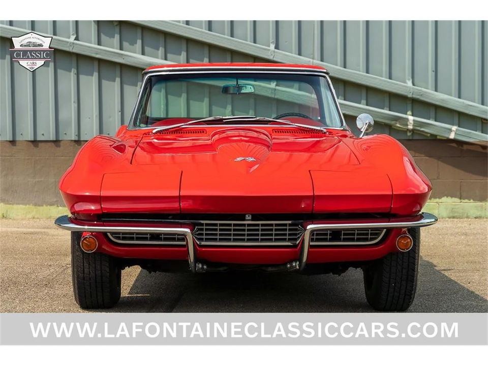 1967 Chevrolet Corvette C2 - Image 15 of 31