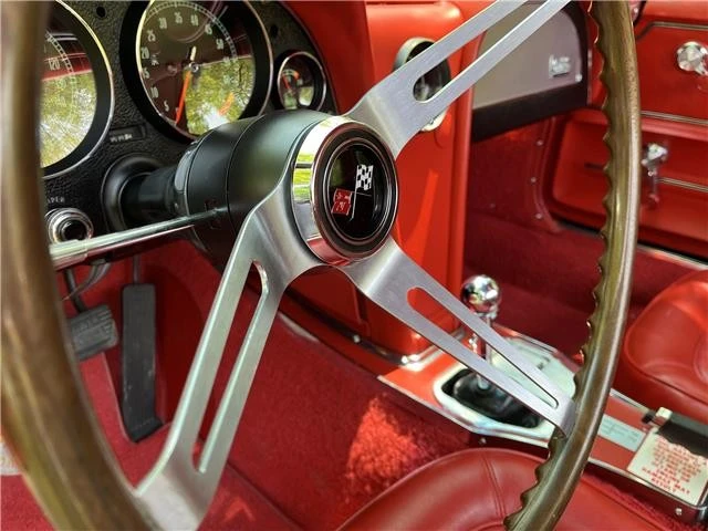1967 Chevrolet Corvette C2 - Image 21 of 31