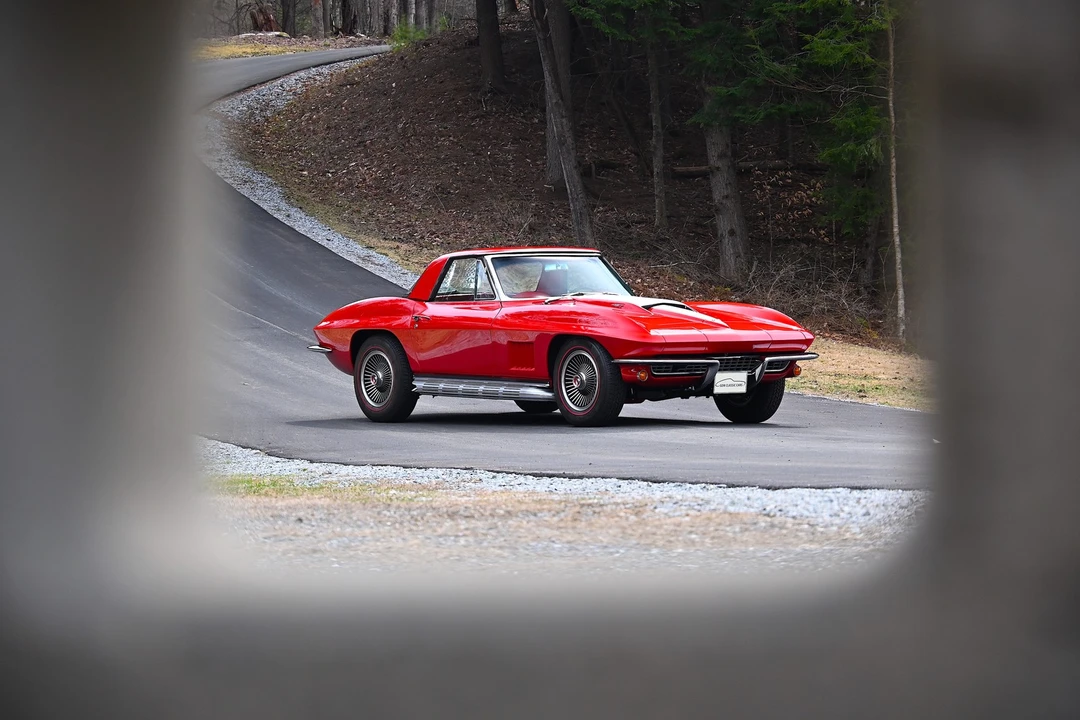 1967 Chevrolet Corvette C2 - Image 2 of 31