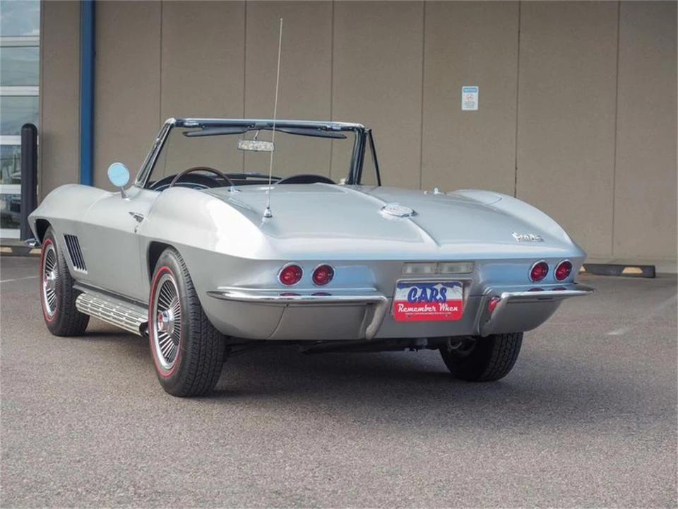 1967 Chevrolet Corvette C2 - Image 10 of 31