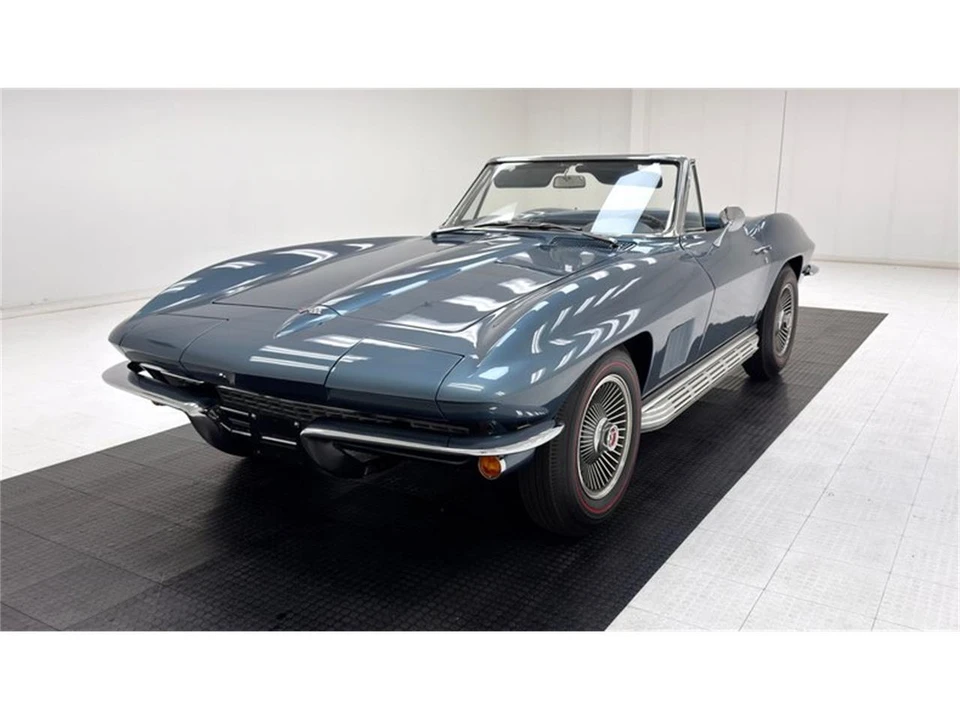 1967 Chevrolet Corvette C2 - Image 2 of 31