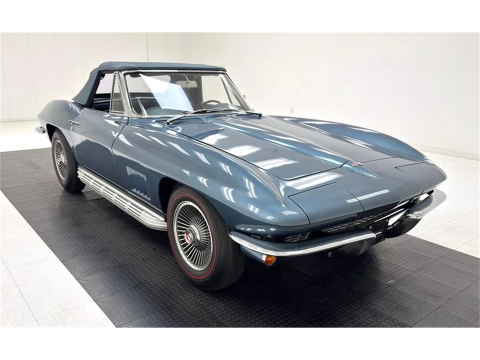 1967 Chevrolet Corvette C2 - Image 10 of 31
