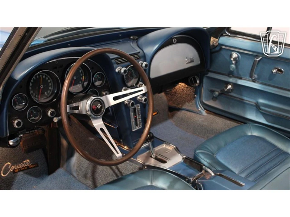 1967 Chevrolet Corvette C2 - Image 10 of 31
