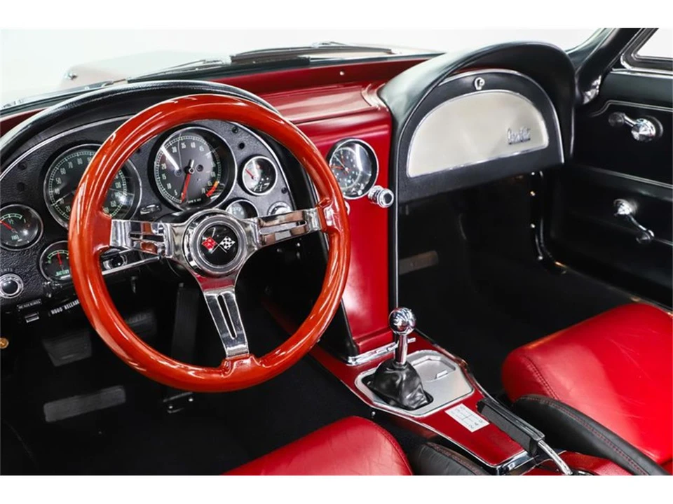 1967 Chevrolet Corvette C2 - Image 2 of 31