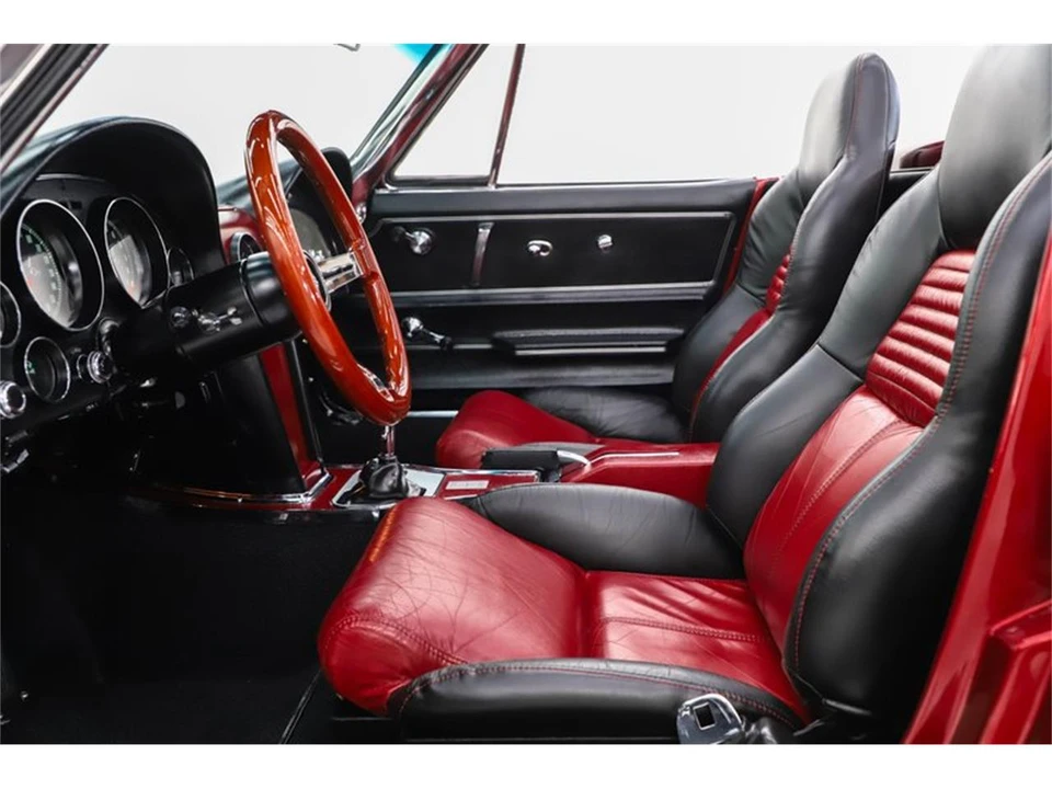 1967 Chevrolet Corvette C2 - Image 28 of 31