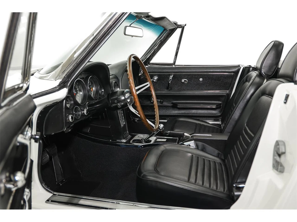 1967 Chevrolet Corvette C2 - Image 13 of 30