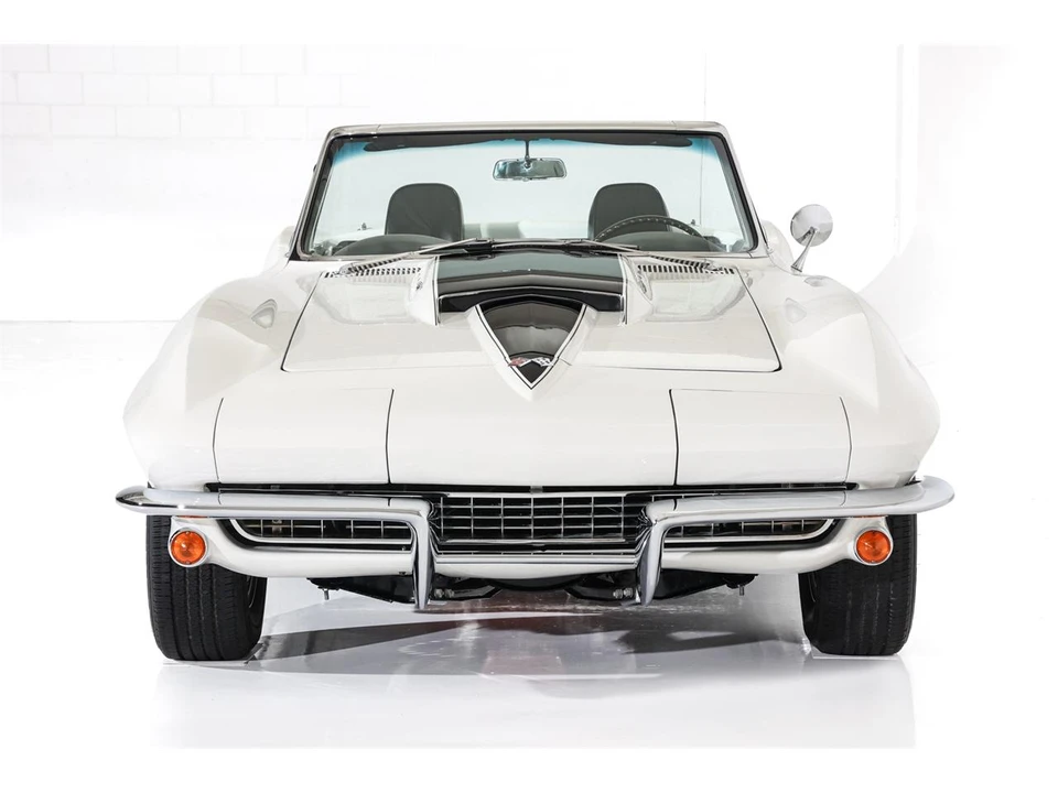 1967 Chevrolet Corvette C2 - Image 2 of 30