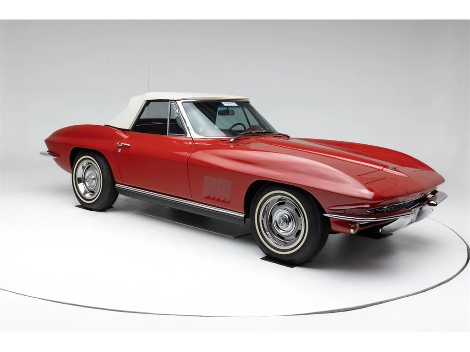 1967 Chevrolet Corvette C2 - Image 15 of 31