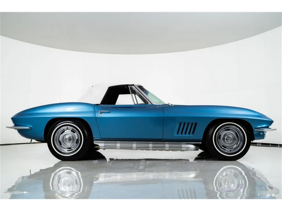 1967 Chevrolet Corvette C2 - Image 12 of 31