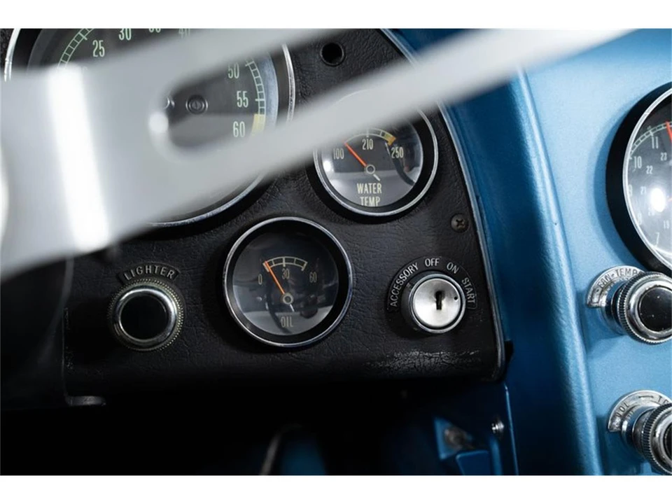 1967 Chevrolet Corvette C2 - Image 30 of 31
