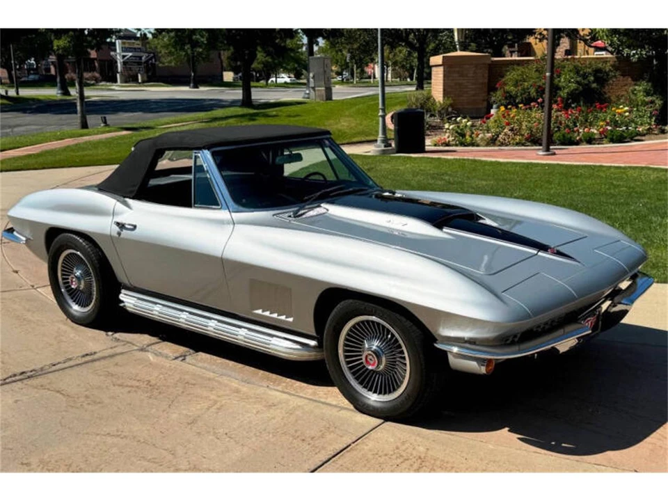 1967 Chevrolet Corvette C2 - Image 13 of 31