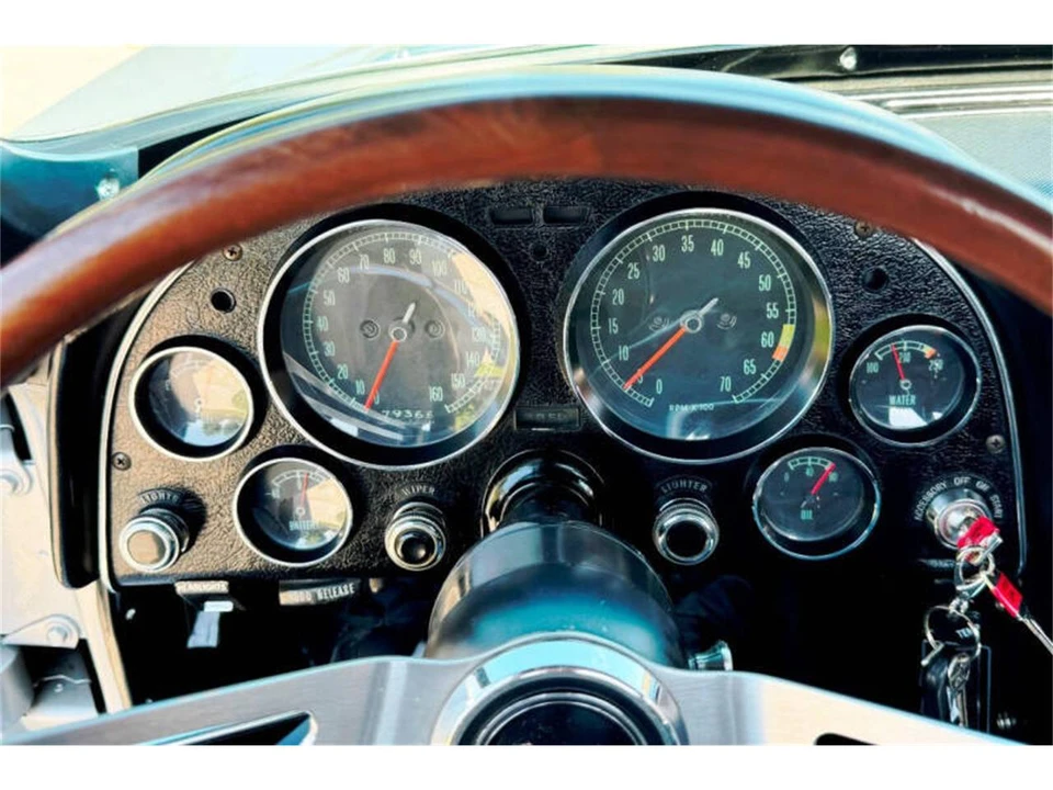 1967 Chevrolet Corvette C2 - Image 20 of 31