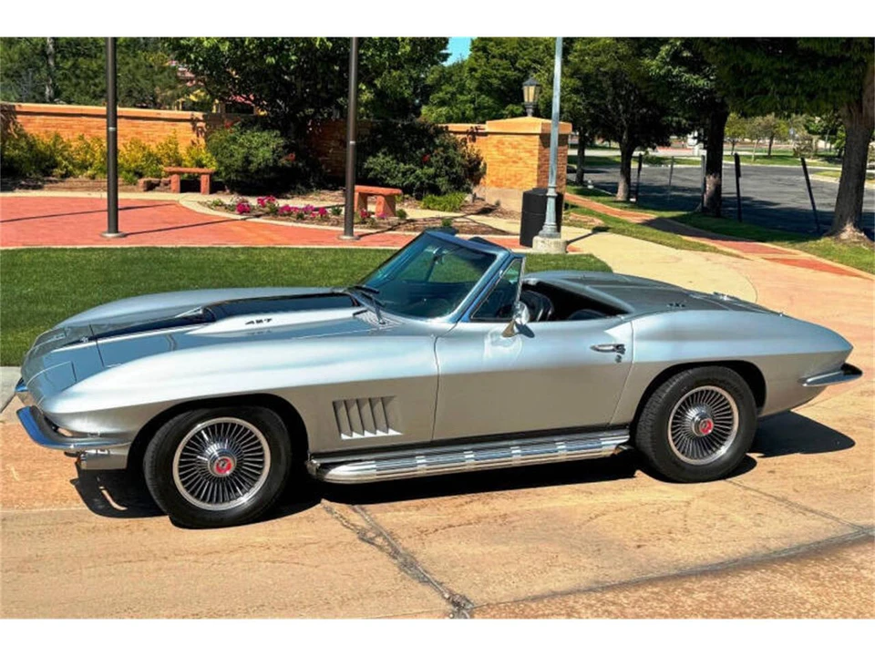 1967 Chevrolet Corvette C2 - Image 2 of 31