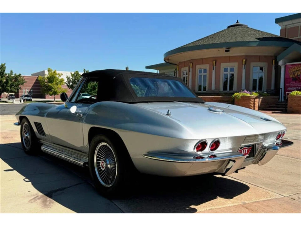 1967 Chevrolet Corvette C2 - Image 5 of 31
