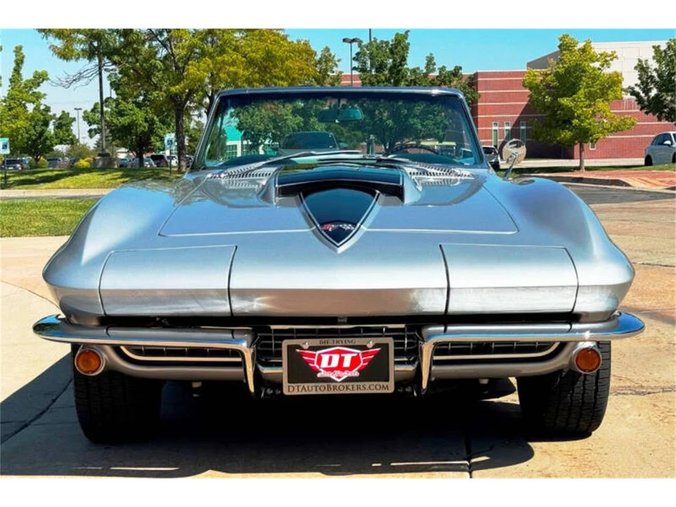 1967 Chevrolet Corvette C2 - Image 16 of 31