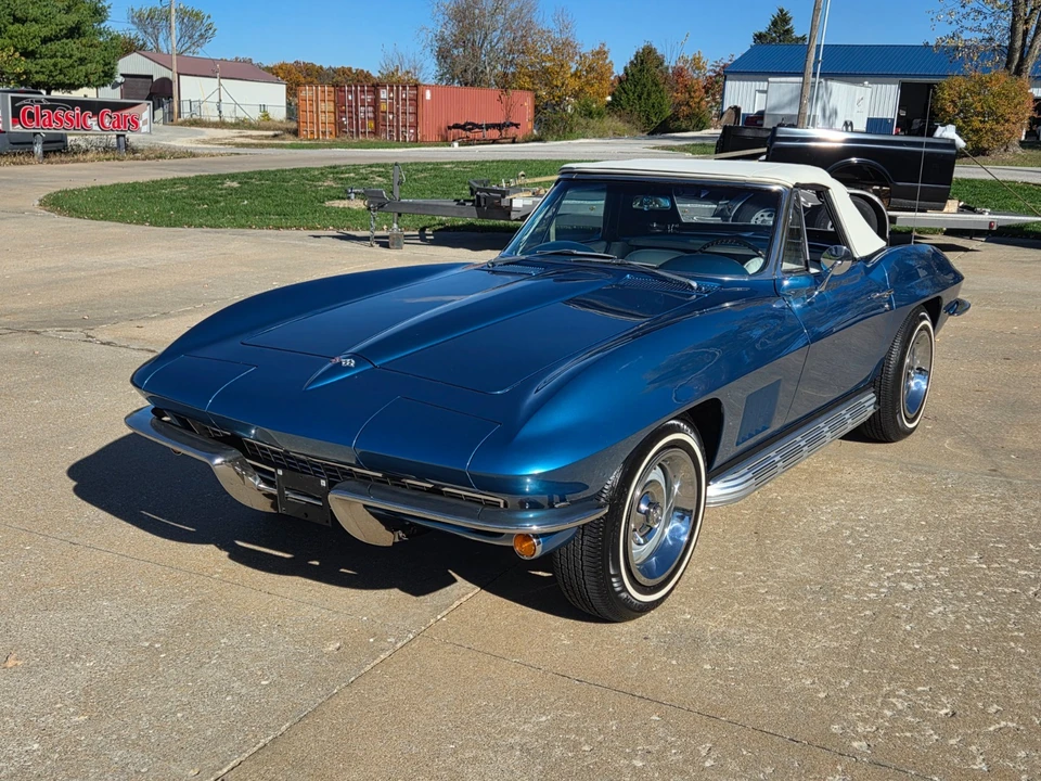 1967 Chevrolet Corvette C2 - Image 2 of 21
