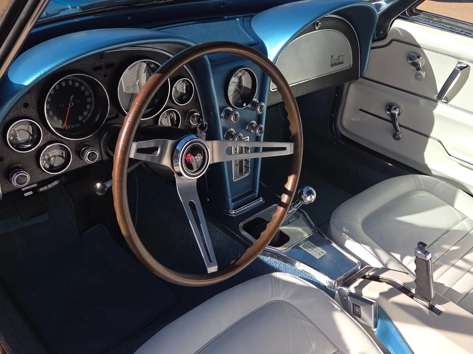 1967 Chevrolet Corvette C2 - Image 18 of 21