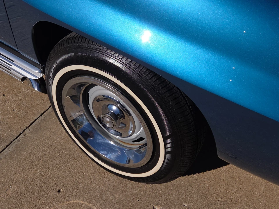 1967 Chevrolet Corvette C2 - Image 15 of 21