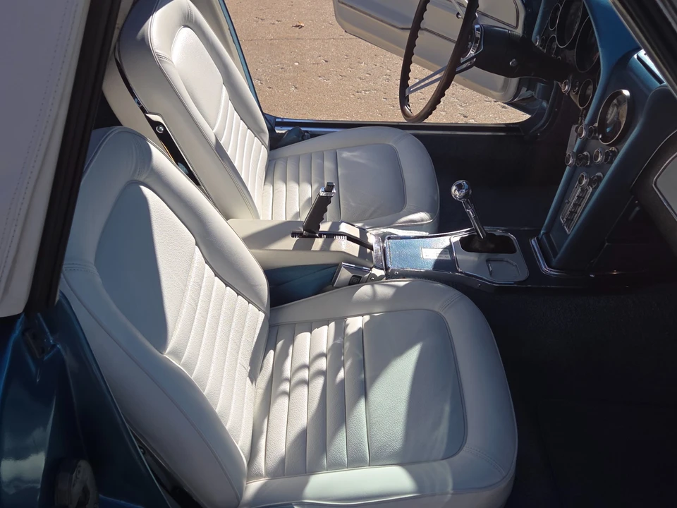 1967 Chevrolet Corvette C2 - Image 19 of 21
